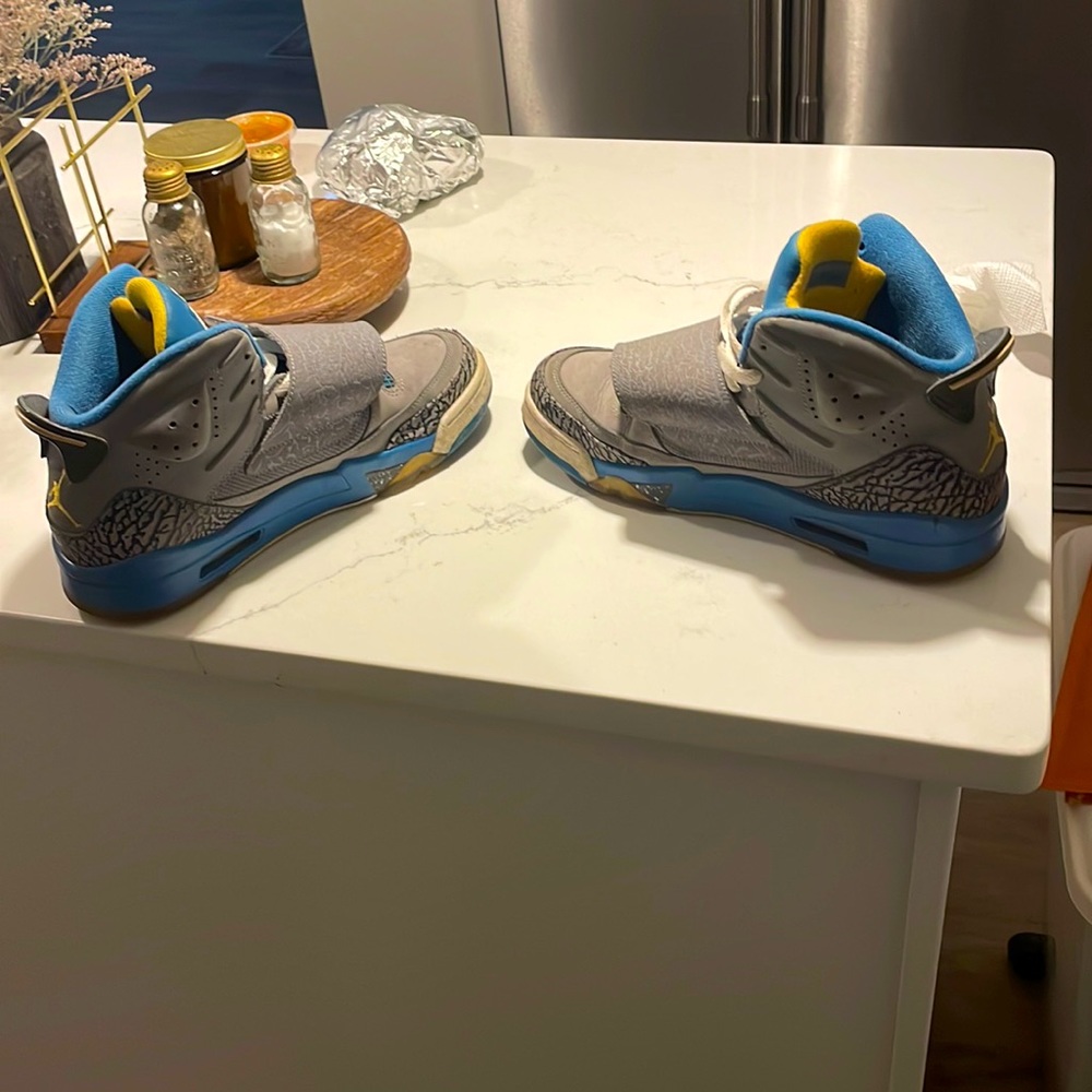 Jordan Sneakers Size 10